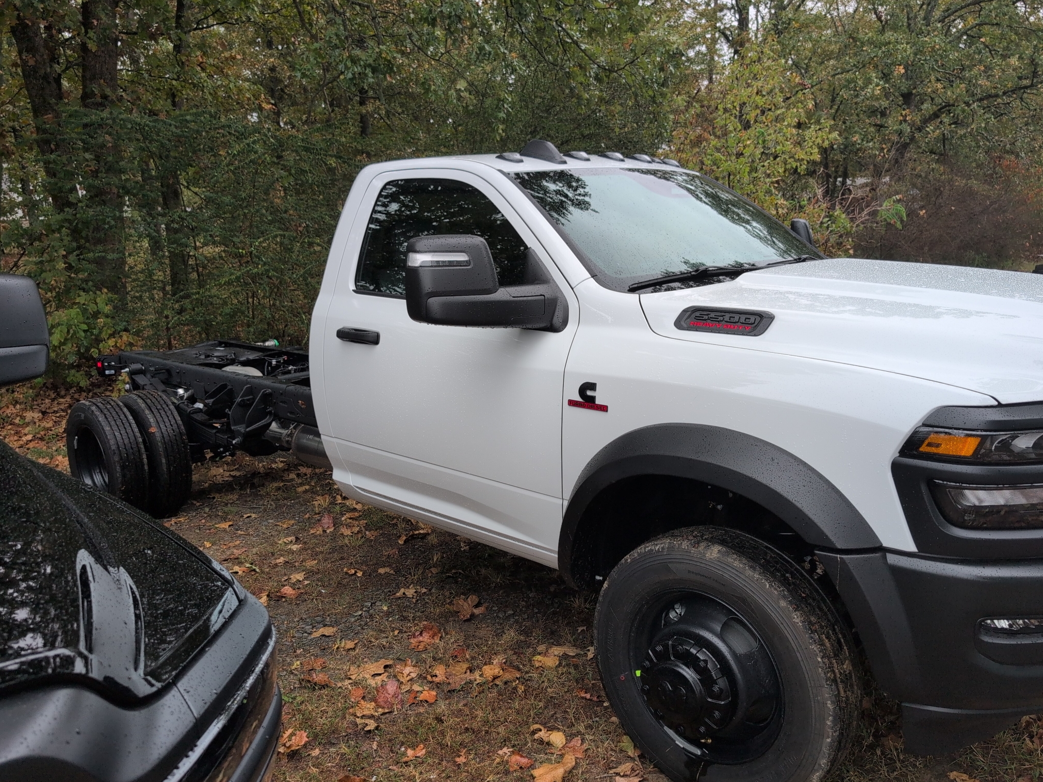 2027 Ram 5500 Chassis Tradesman photo 3