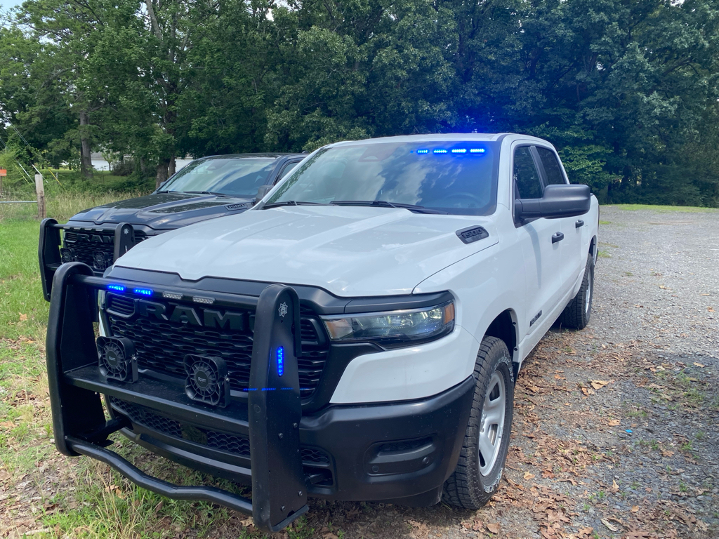 2025 Ram 1500 Tradesman photo 4