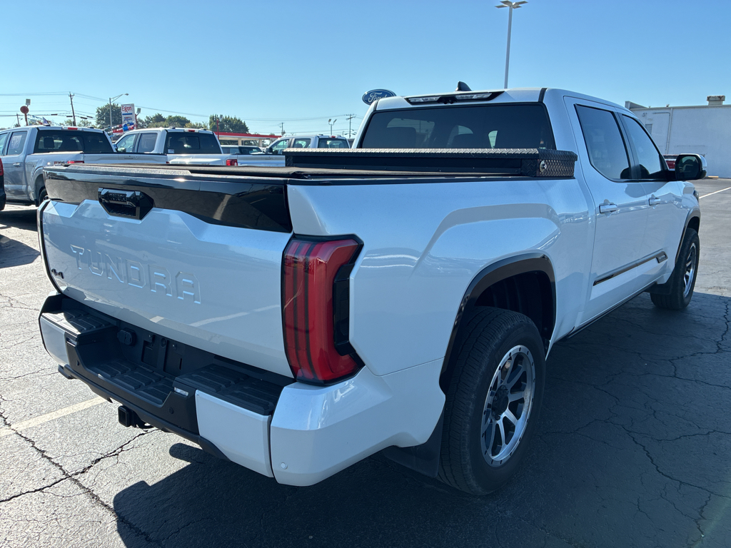 2024 Toyota Tundra Hybrid Platinum Hybrid photo 5