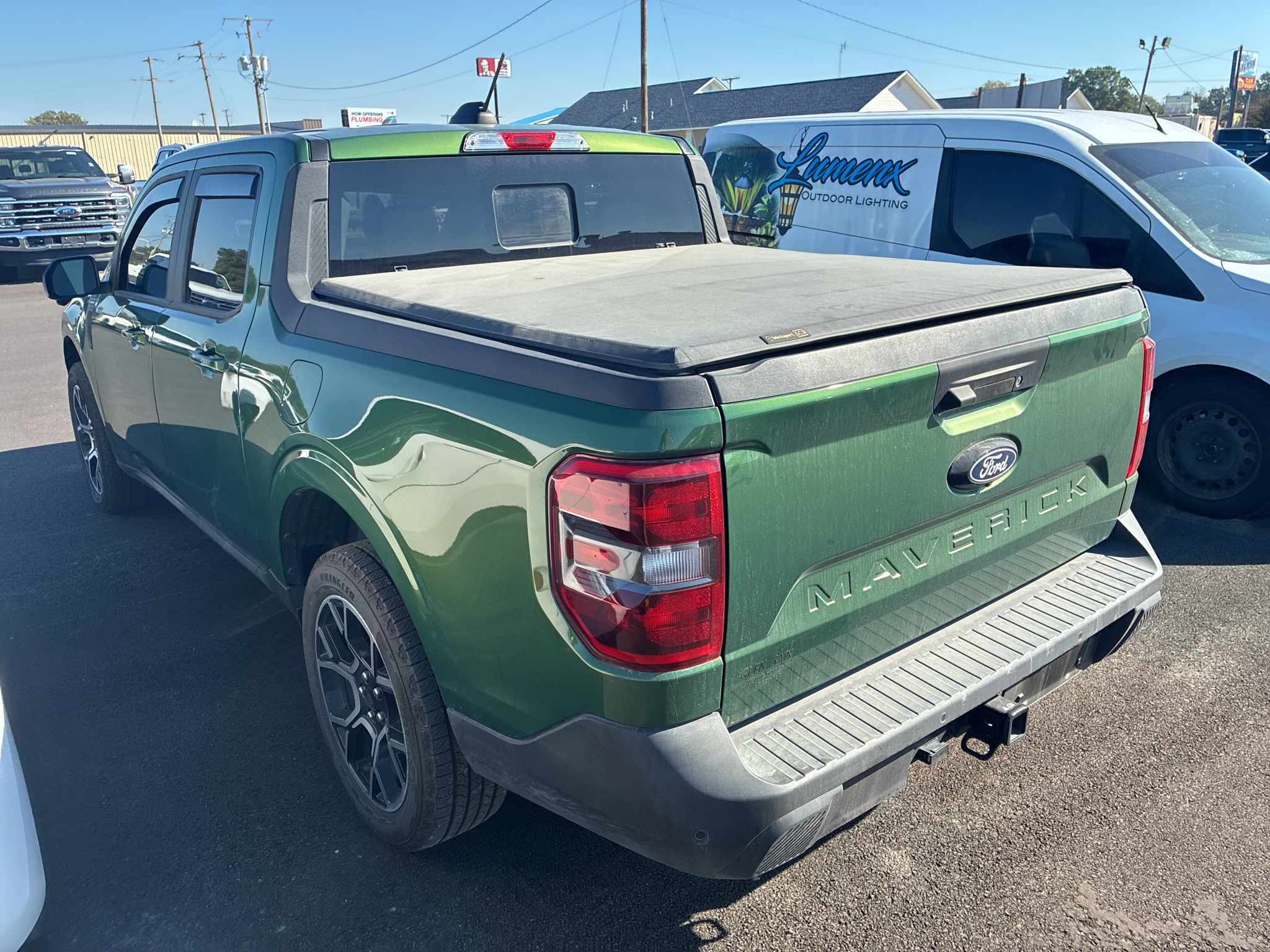 2025 Ford Maverick LARIAT photo 4