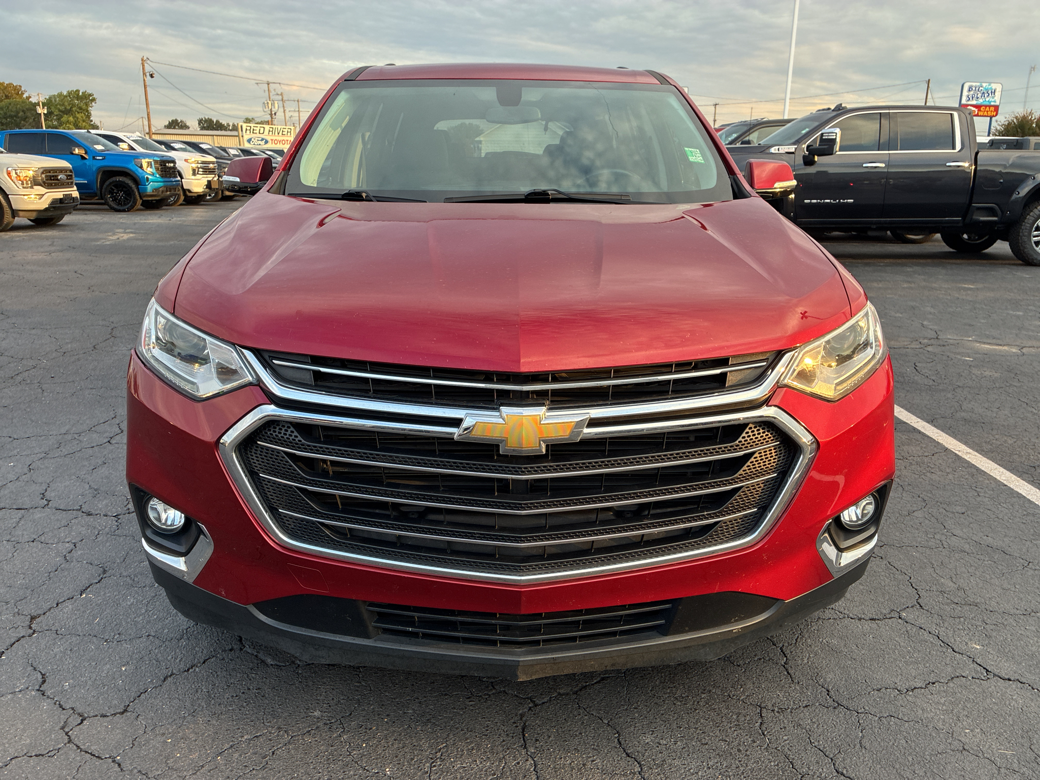 2019 Chevrolet Traverse LT Cloth photo 2