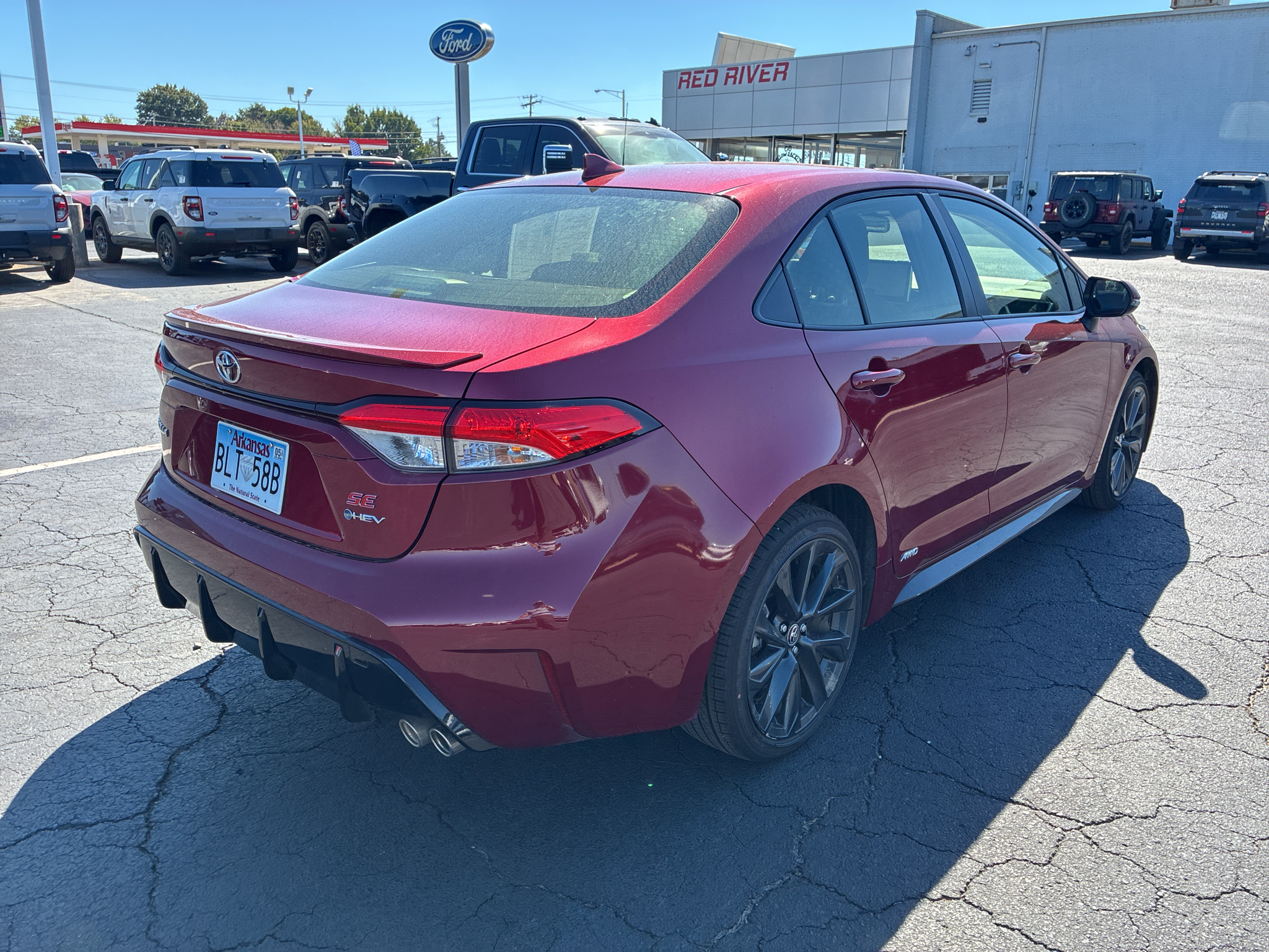2026 Toyota Corolla Hybrid Hybrid SE photo 5