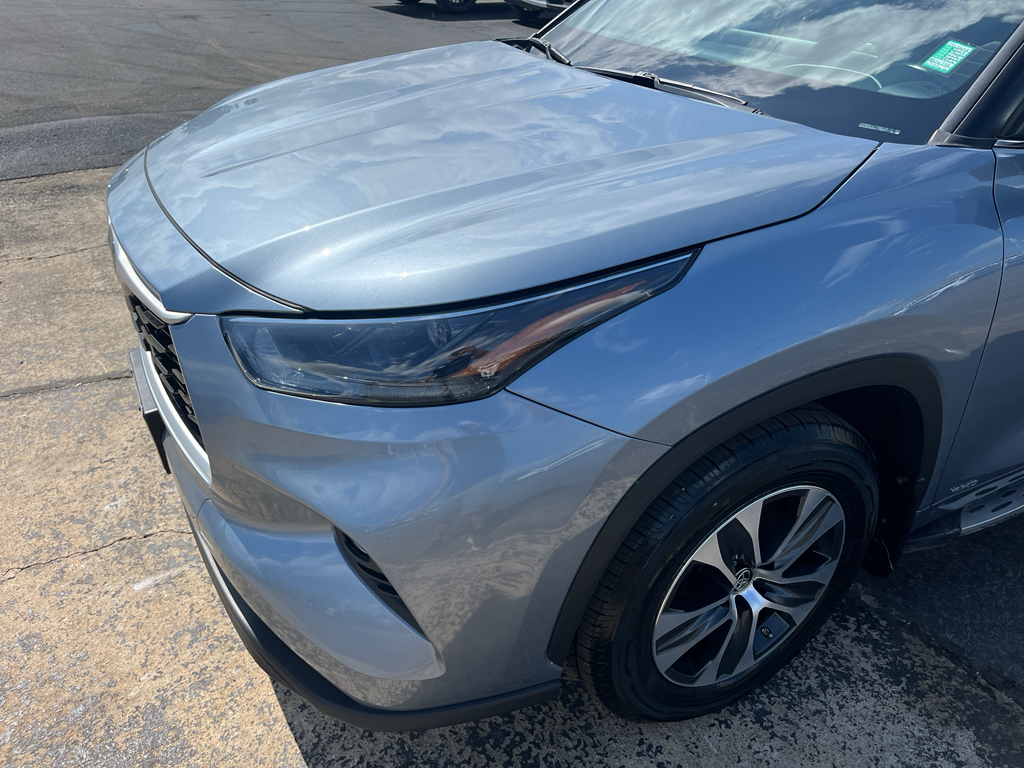 2024 Toyota Highlander Hybrid Hybrid XLE photo 6