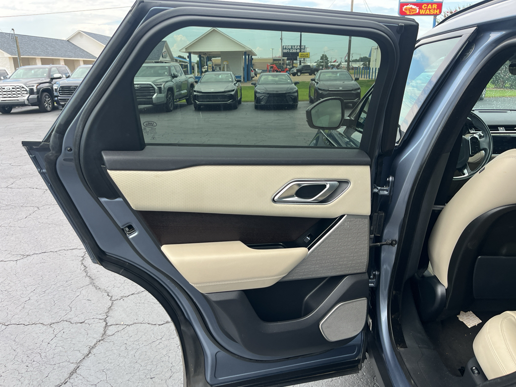 2019 Land Rover Range Rover Velar representative vehicle photo