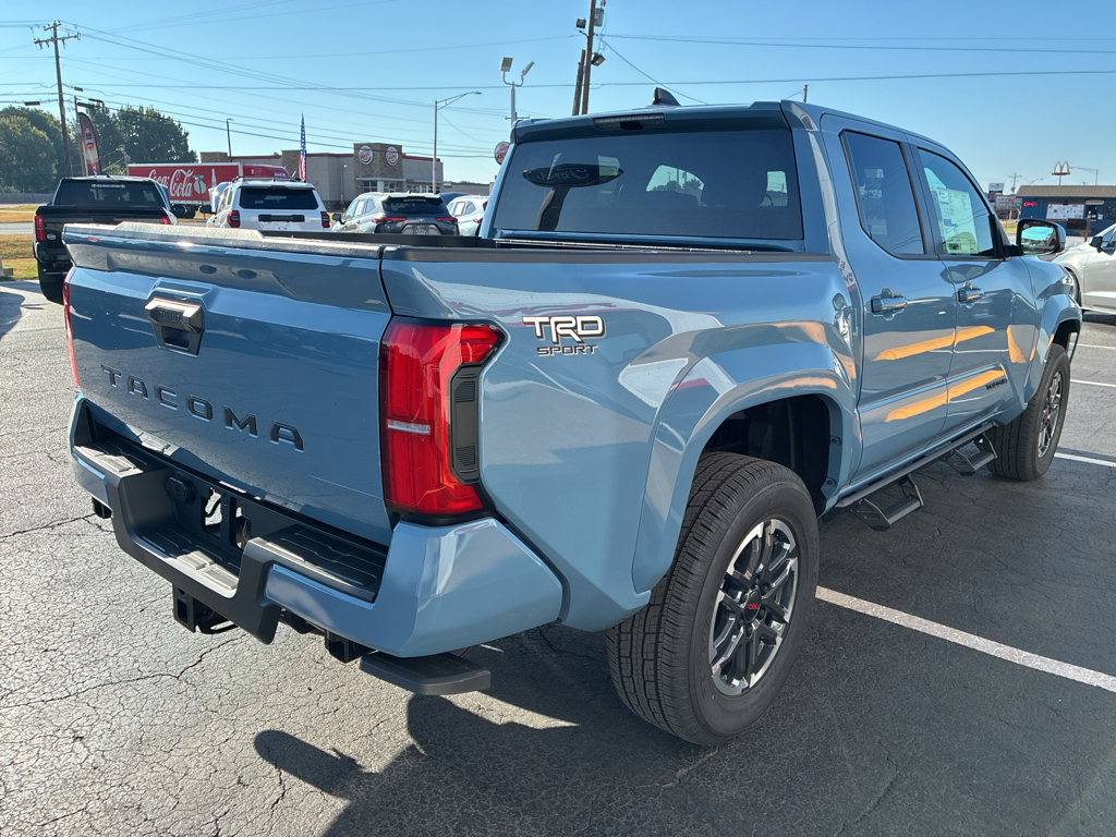 2026 Toyota Tacoma TRD Sport photo 6