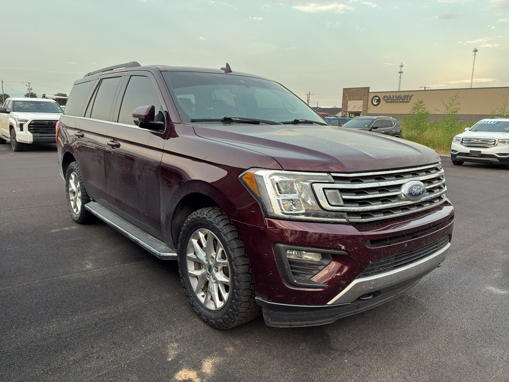 2020 Ford Expedition XLT photo 2