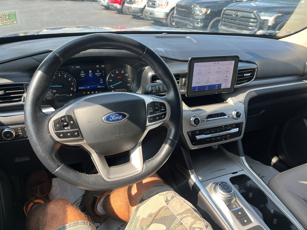 2021 Ford Explorer representative vehicle photo