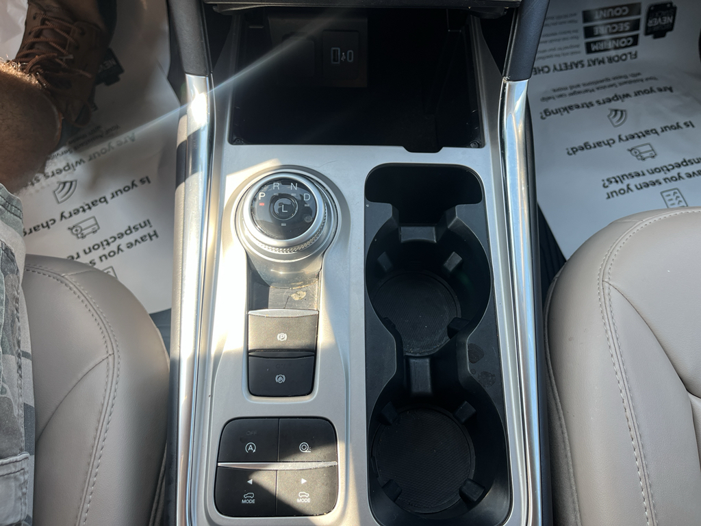 2021 Ford Explorer representative vehicle photo