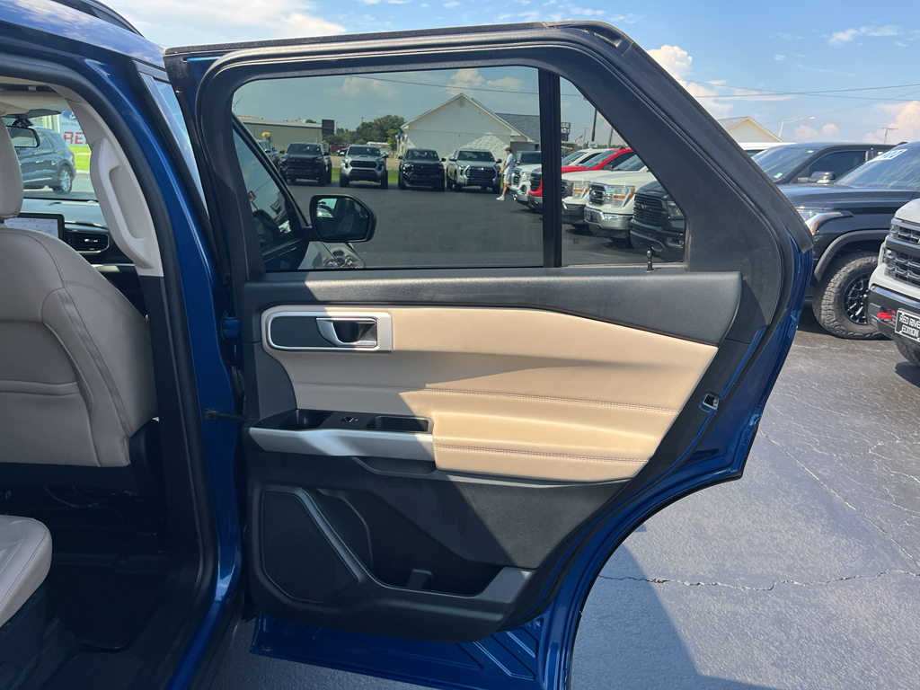 2021 Ford Explorer representative vehicle photo