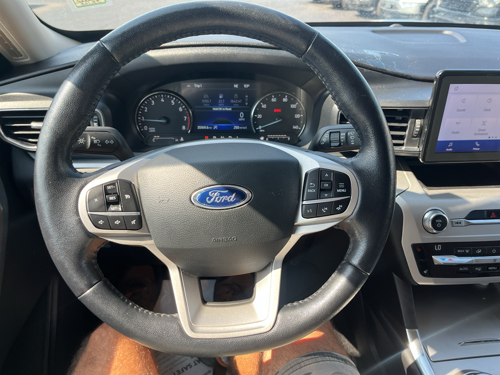 2021 Ford Explorer representative vehicle photo