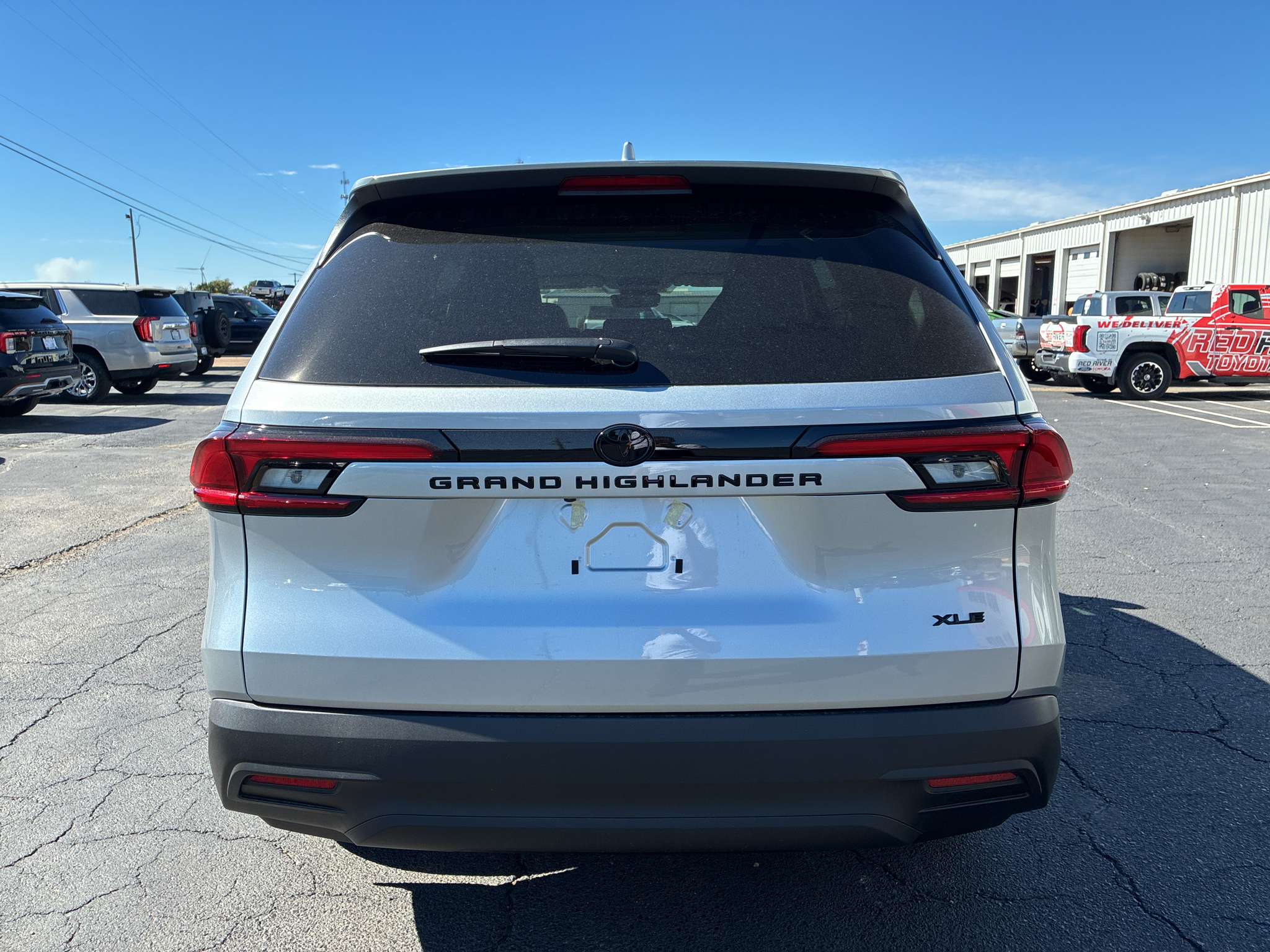 2026 Toyota Grand Highlander XLE photo 6