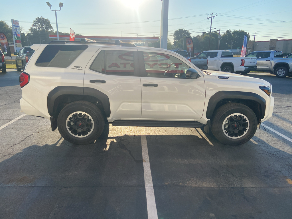 2026 Toyota 4Runner Hybrid Hybrid TRD Off Road Premium photo 6