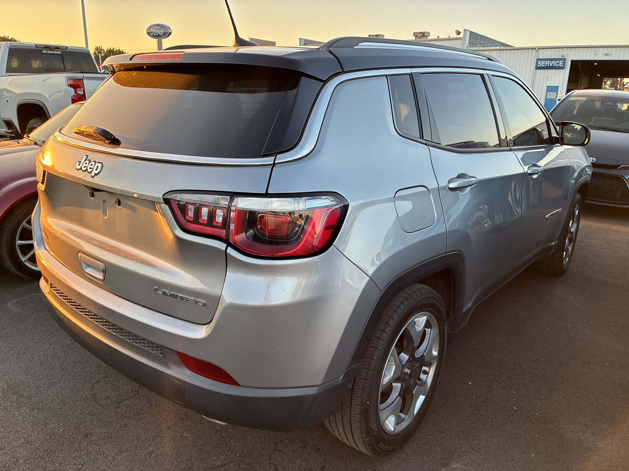 2019 Jeep Compass Limited photo 3