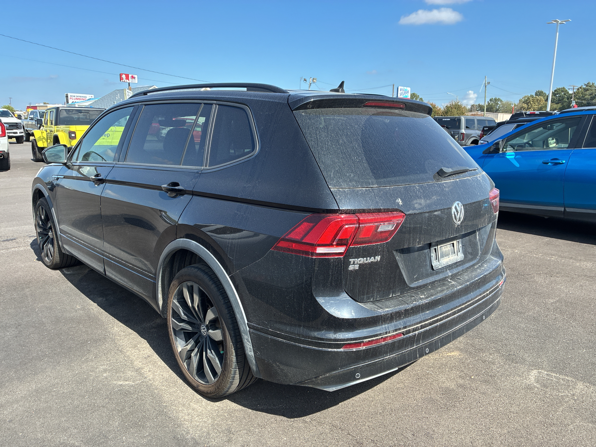 2021 Volkswagen Tiguan SE photo 4