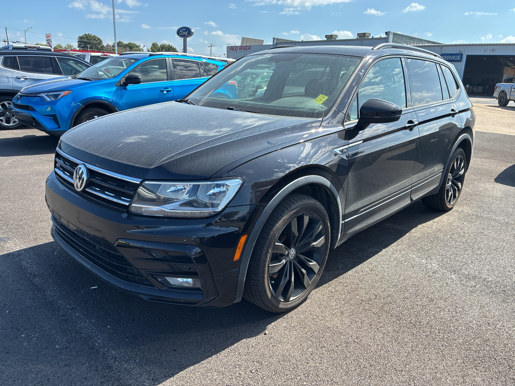 2021 Volkswagen Tiguan SE photo 1