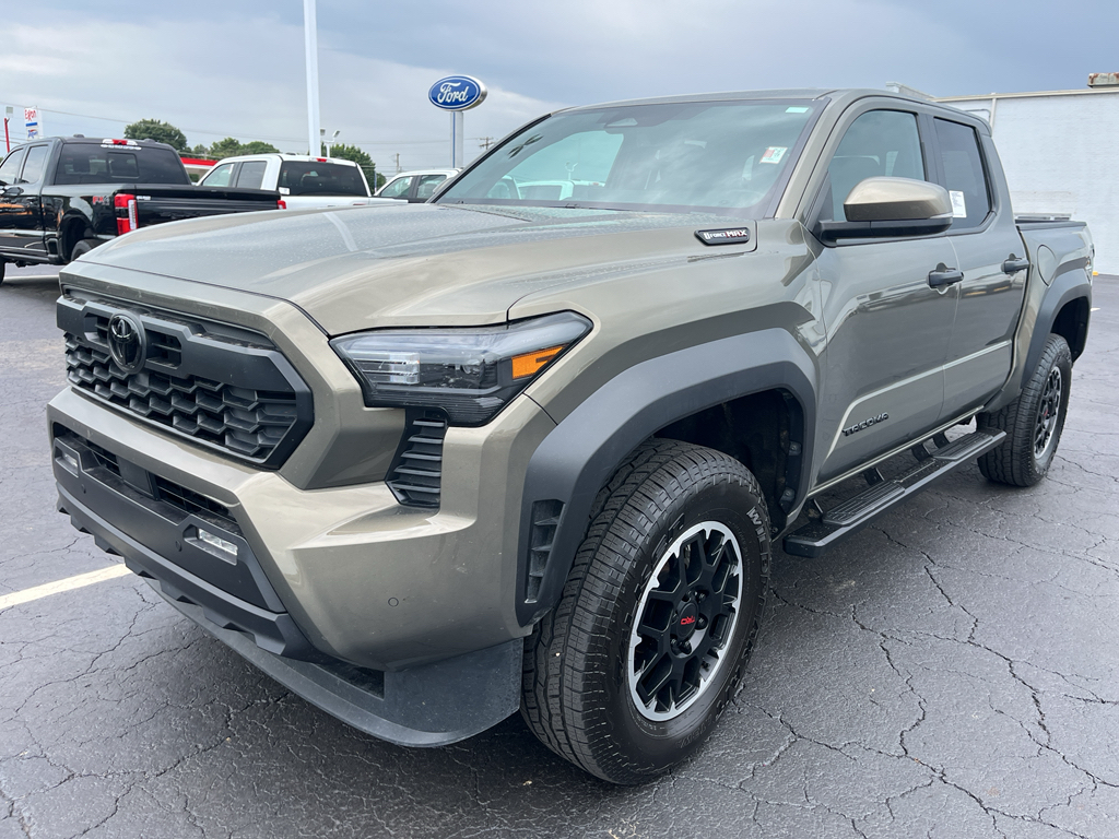 2026 Toyota Tacoma Hybrid TRD Off Road Hybrid photo 1