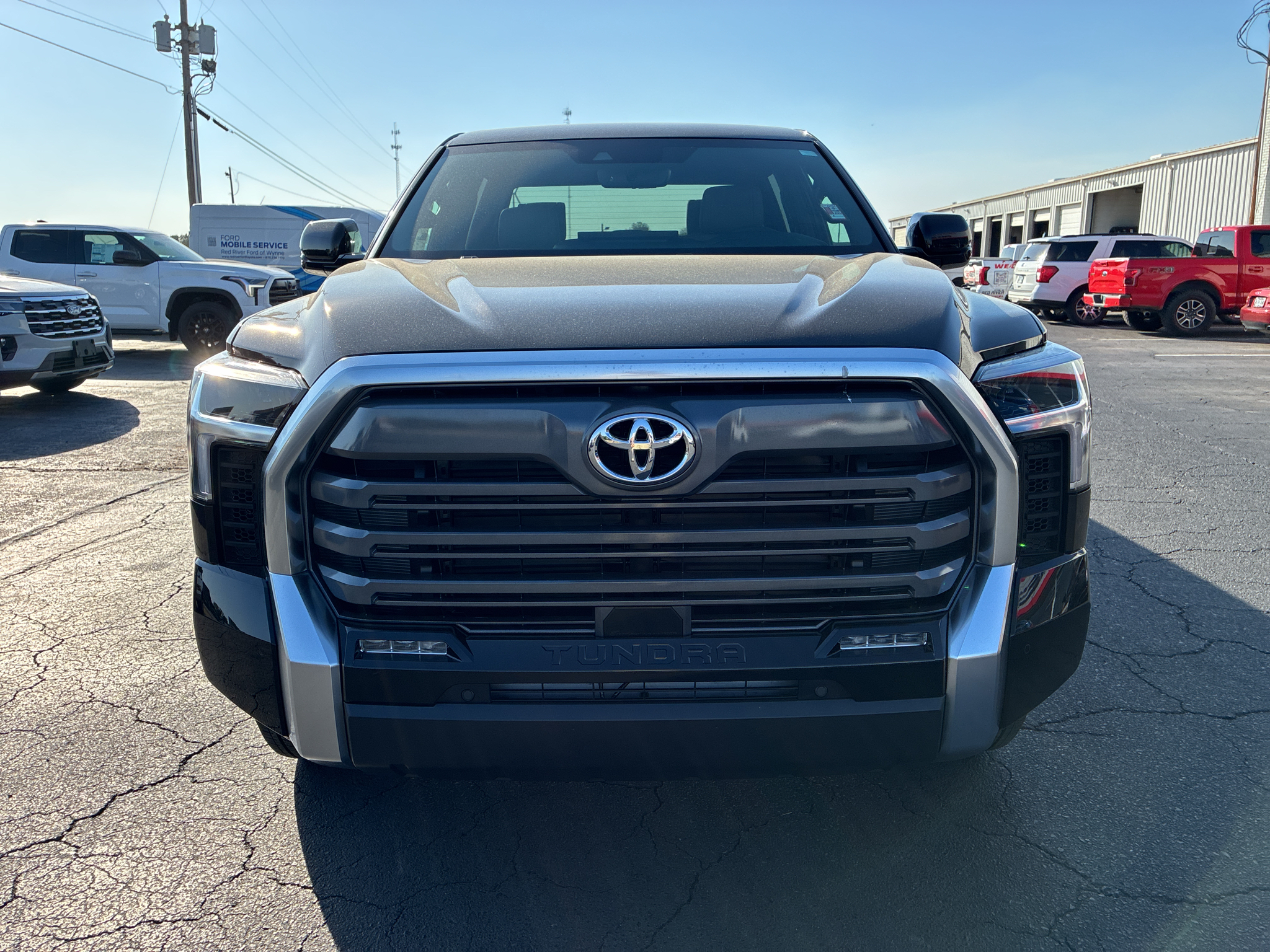 2026 Toyota Tundra Limited photo 2