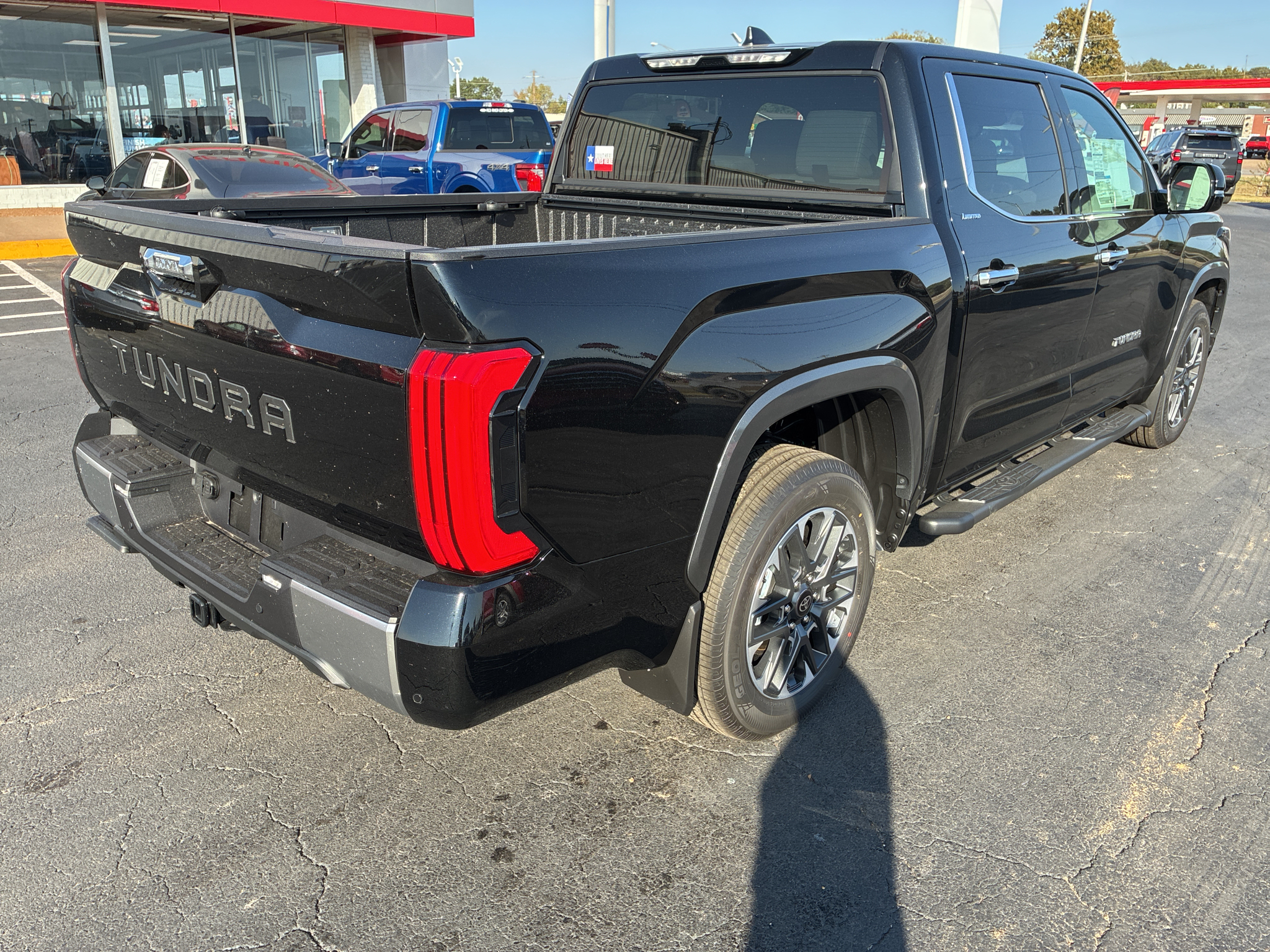 2026 Toyota Tundra Limited photo 5