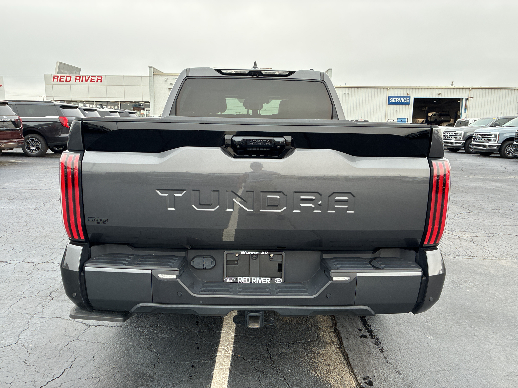 2024 Toyota Tundra Platinum photo 6