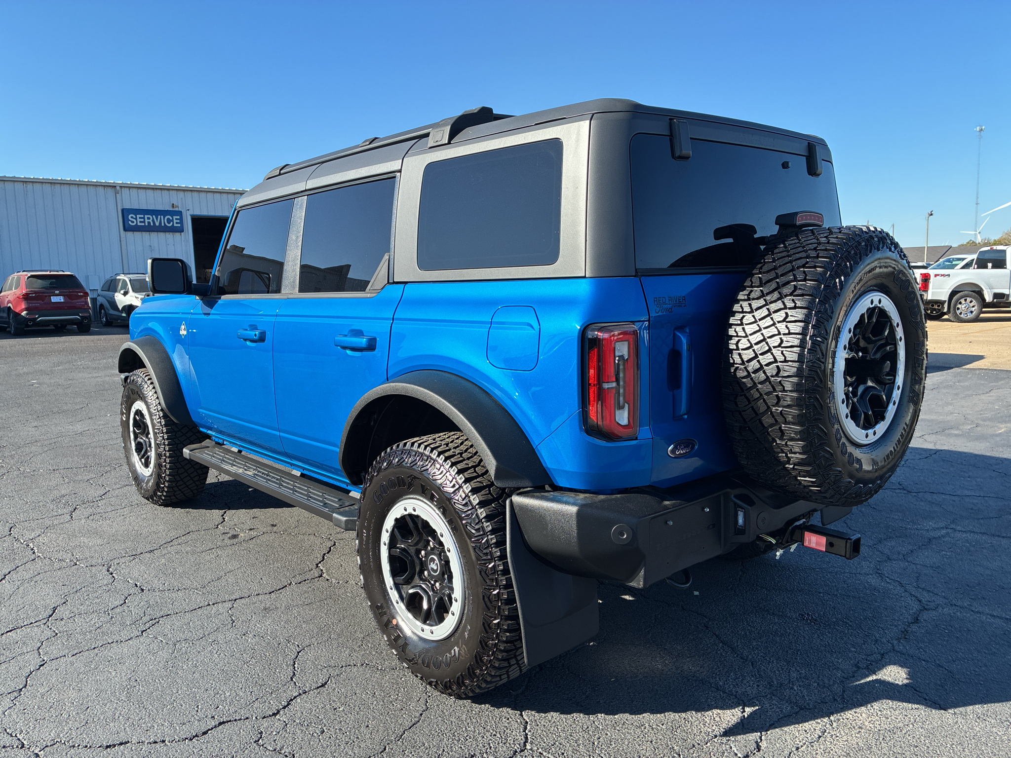 2024 Ford Bronco Outer Banks photo 5
