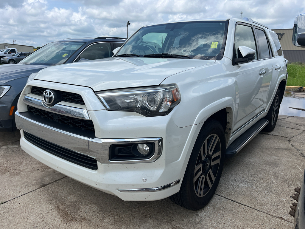 2017 Toyota 4Runner Limited photo 1