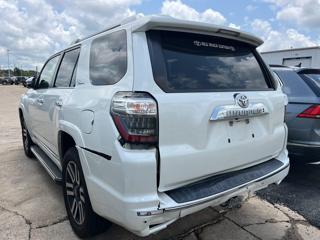 2017 Toyota 4Runner Limited photo 4