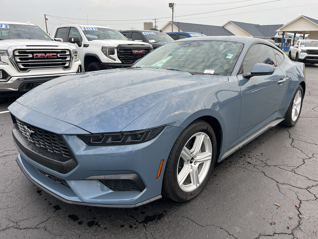 2026 Ford Mustang EcoBoost photo 1