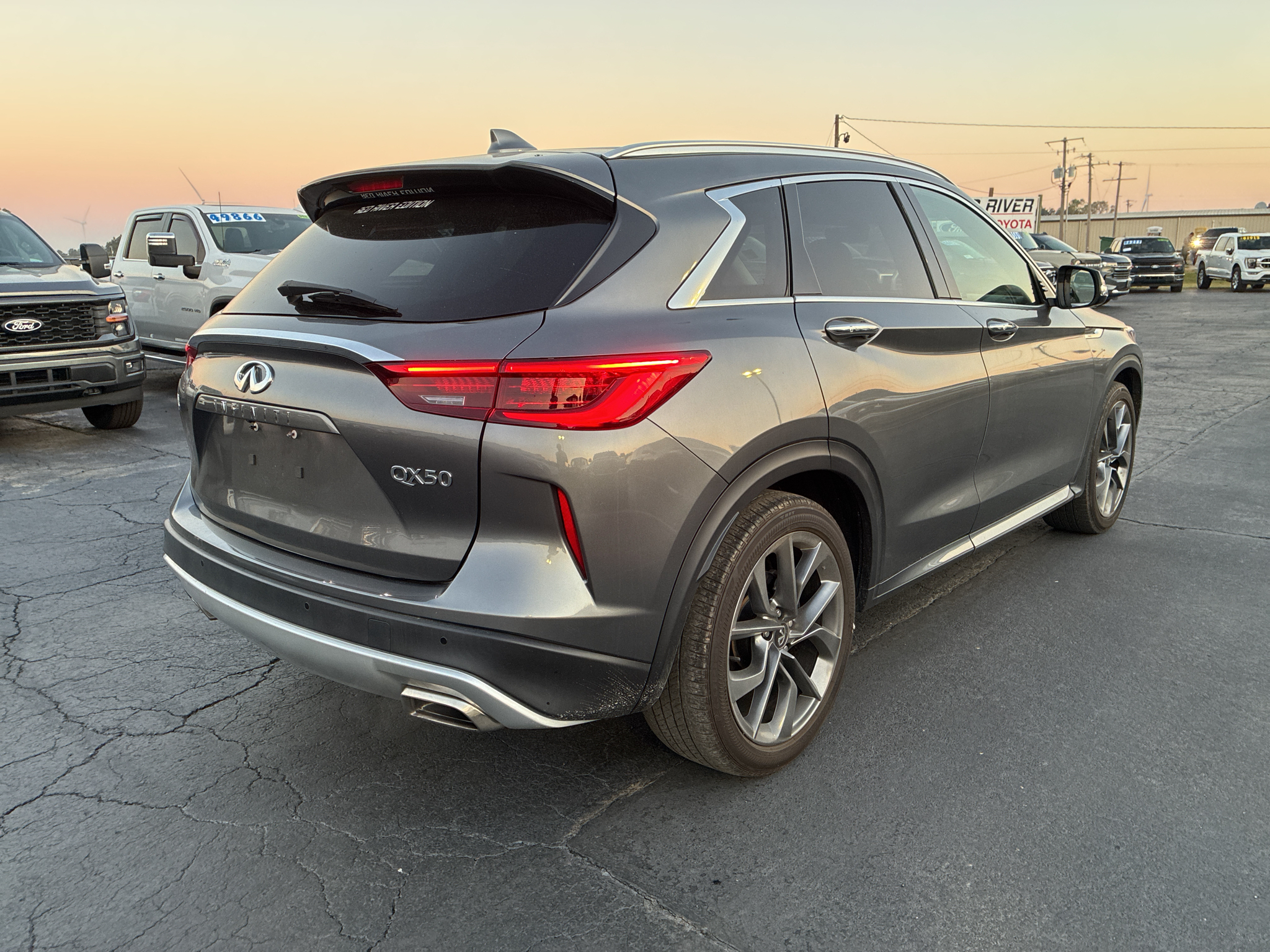 2024 INFINITI QX50 SENSORY photo 4
