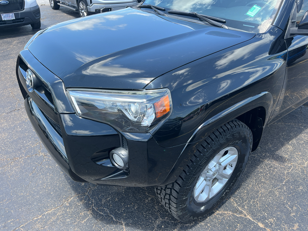 2019 Toyota 4Runner representative vehicle photo