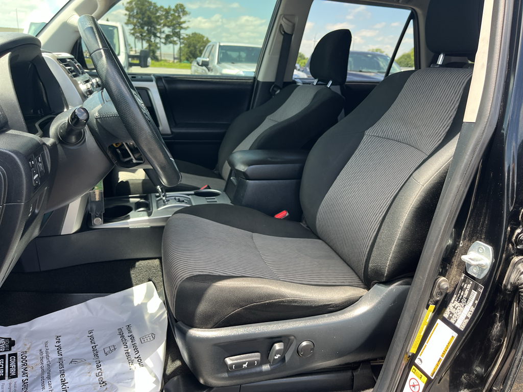 2019 Toyota 4Runner representative vehicle photo