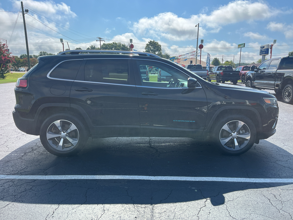 2019 Jeep Cherokee Limited photo 4