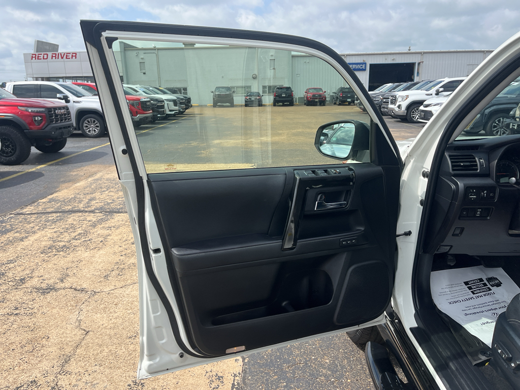 2021 Toyota 4Runner representative vehicle photo