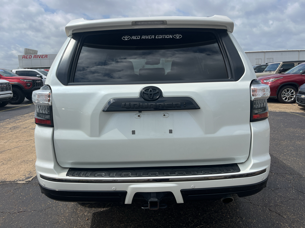 2021 Toyota 4Runner Nightshade photo 6