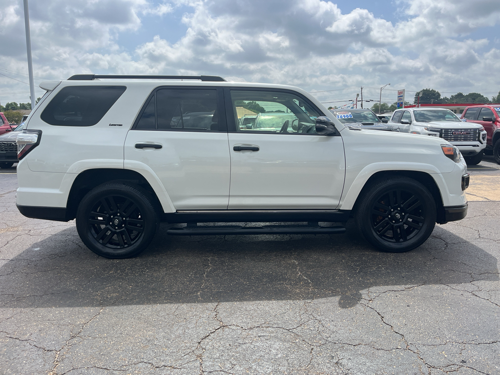 2021 Toyota 4Runner Nightshade photo 4