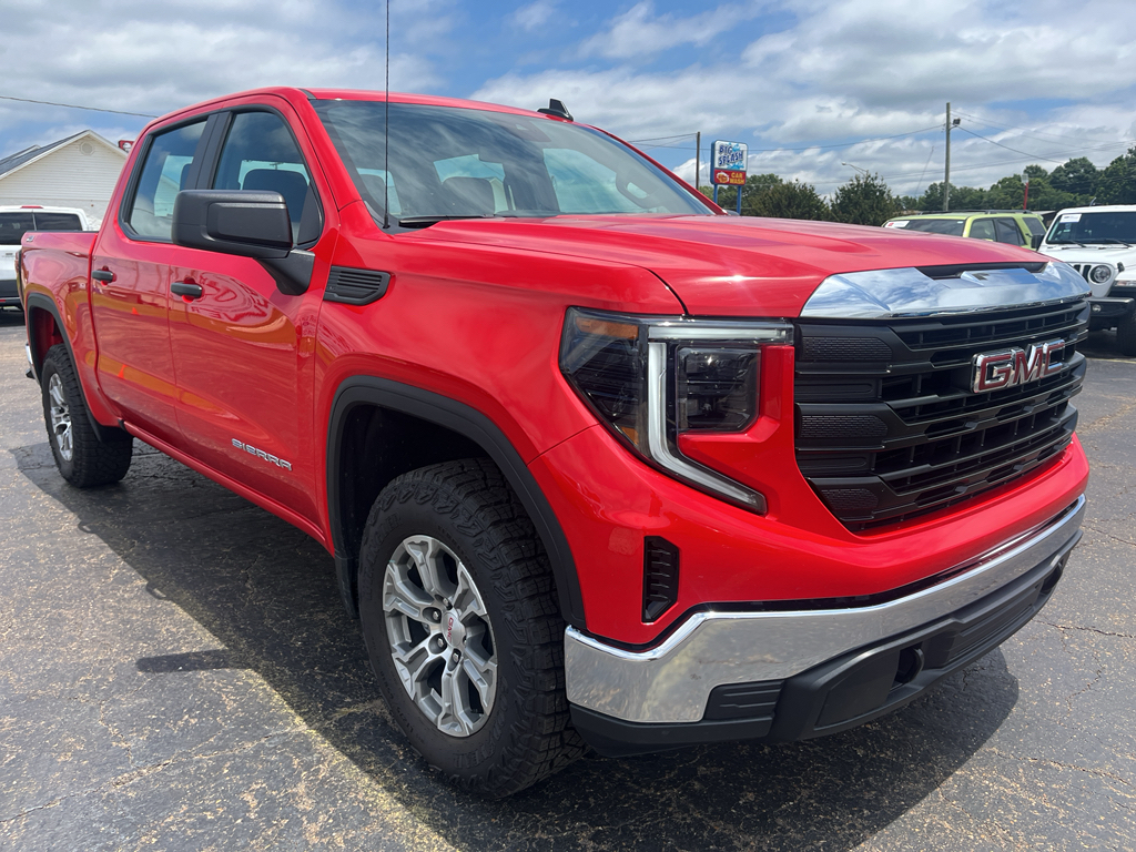 2025 GMC Sierra Pro photo 3
