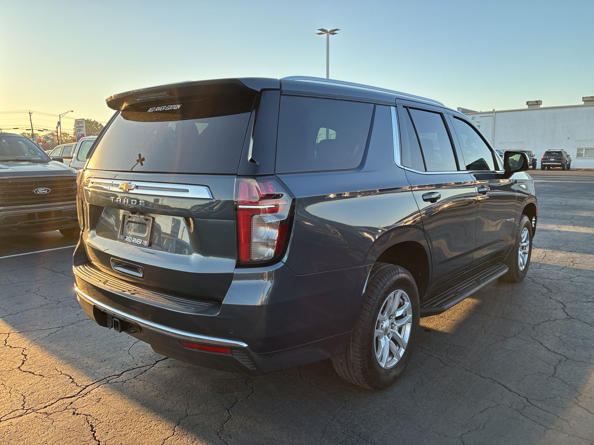 2021 Chevrolet Tahoe LT photo 4