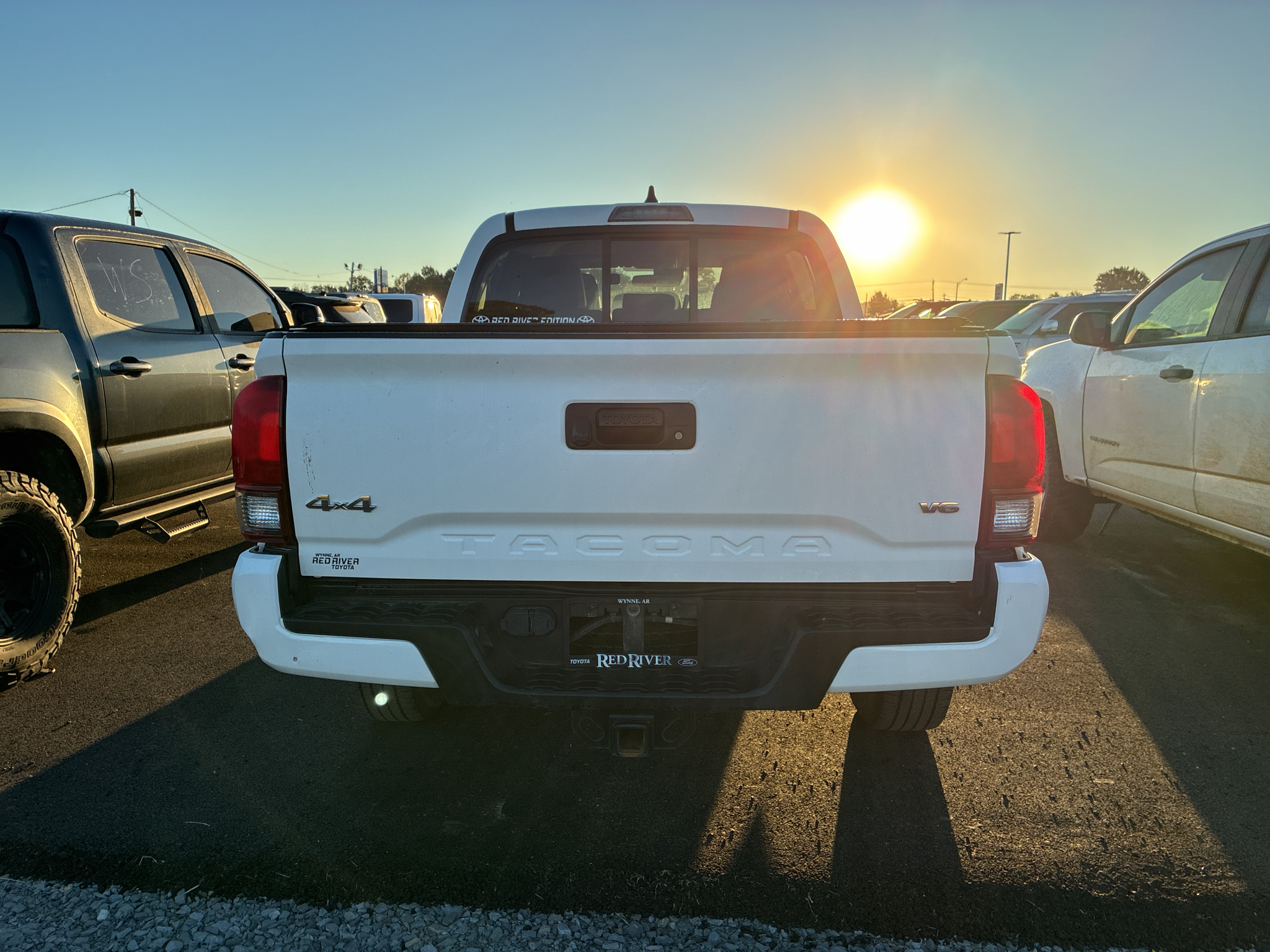 2023 Toyota Tacoma SR photo 3