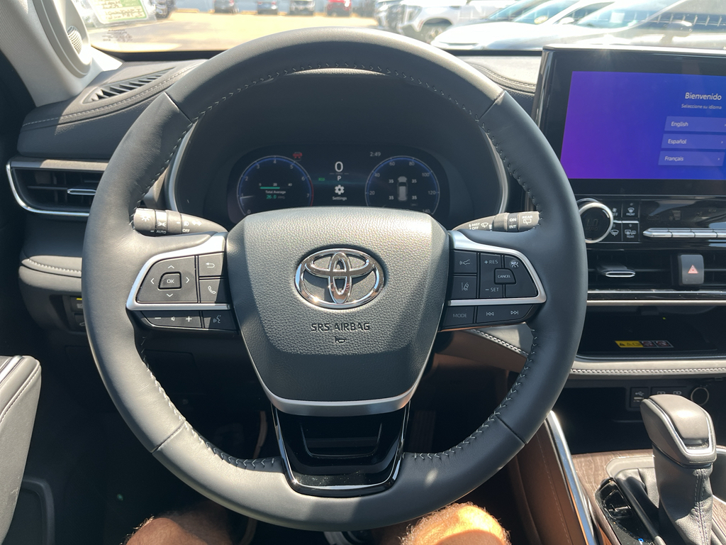 2026 Toyota Highlander representative vehicle photo