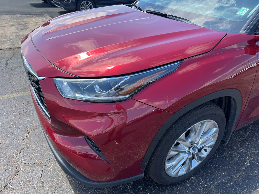 2026 Toyota Highlander representative vehicle photo