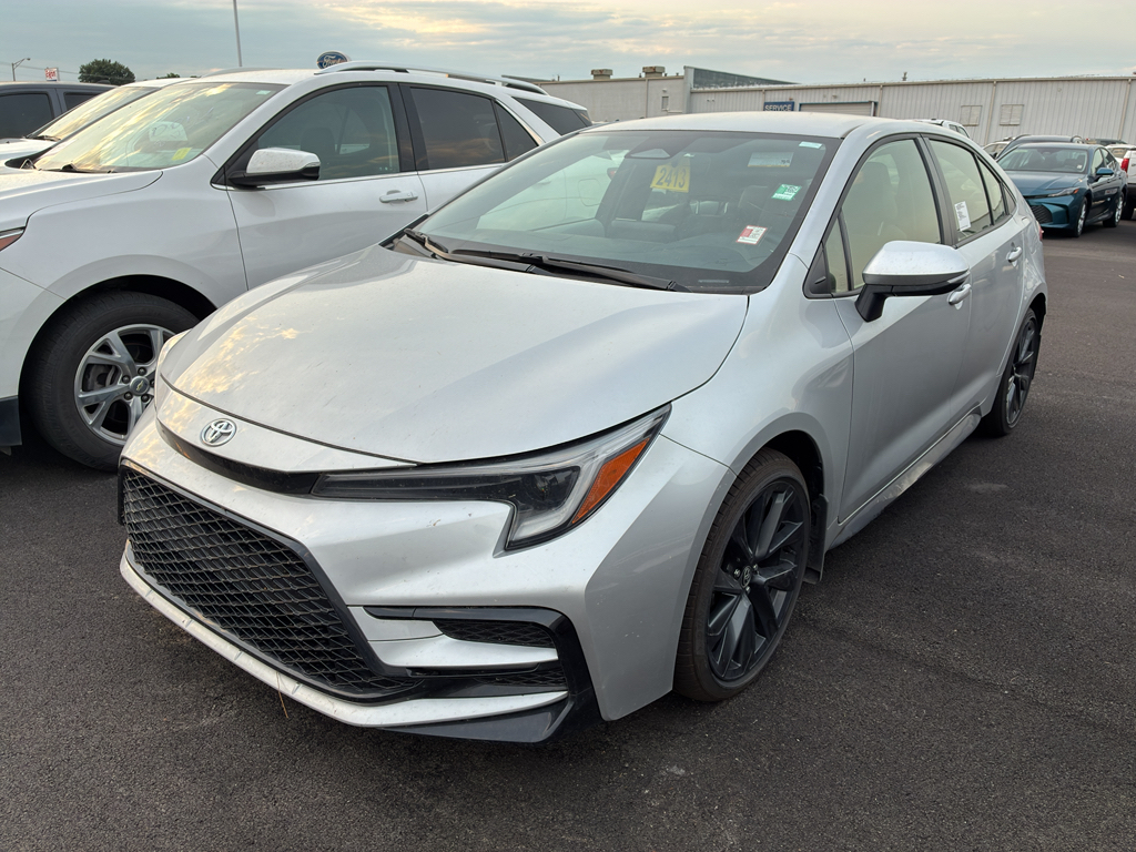 2026 Toyota Corolla Hybrid Hybrid SE photo 1