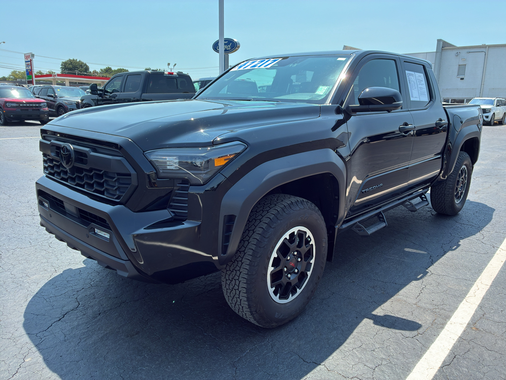 2024 Toyota Tacoma TRD Off Road photo 1