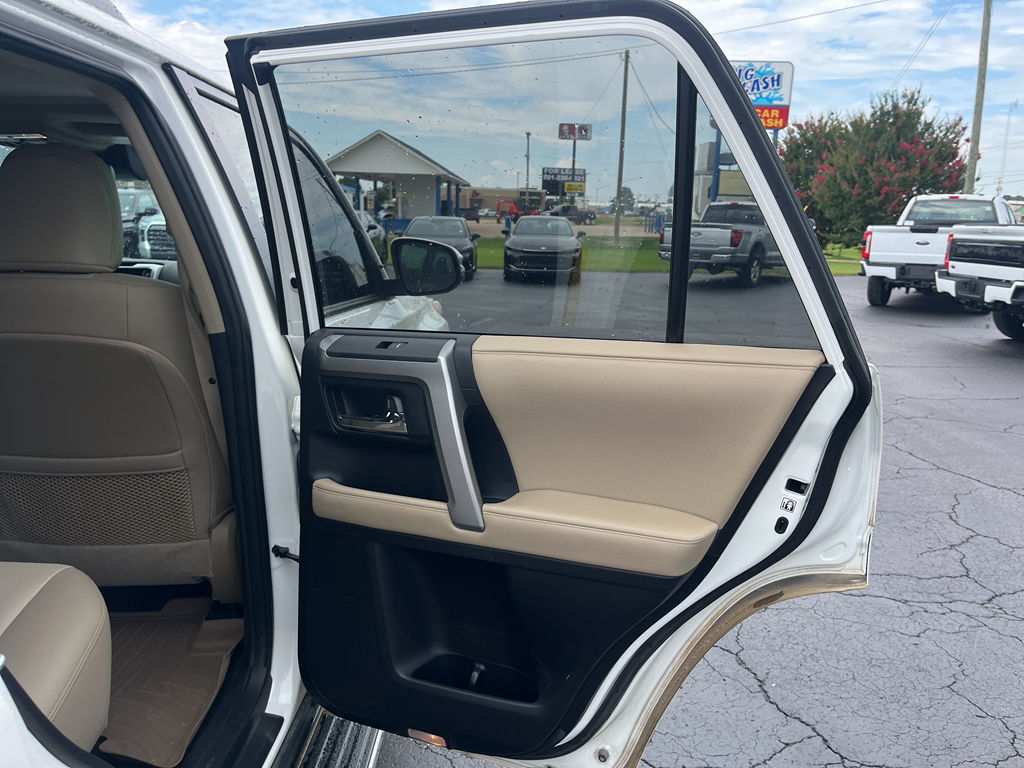 2020 Toyota 4Runner representative vehicle photo
