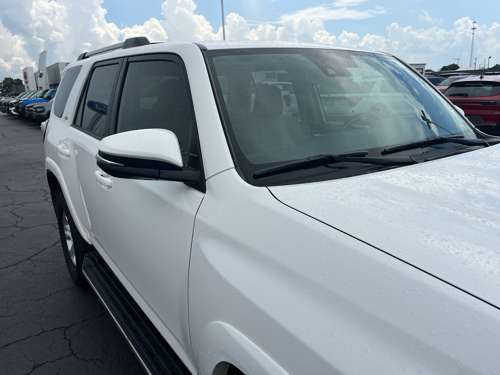 2020 Toyota 4Runner representative vehicle photo