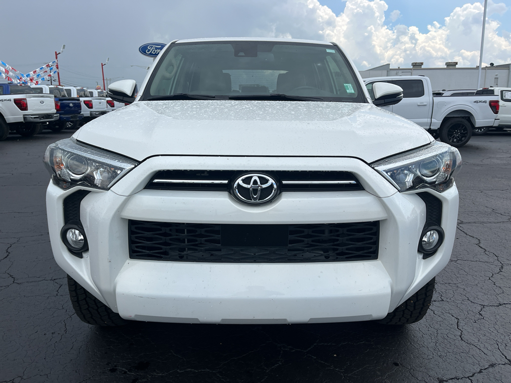 2020 Toyota 4Runner representative vehicle photo