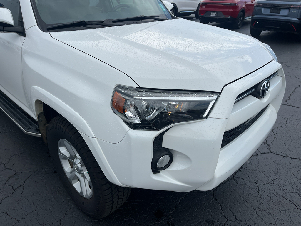 2020 Toyota 4Runner representative vehicle photo