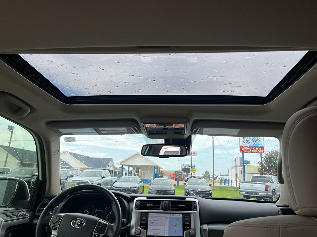 2020 Toyota 4Runner representative vehicle photo