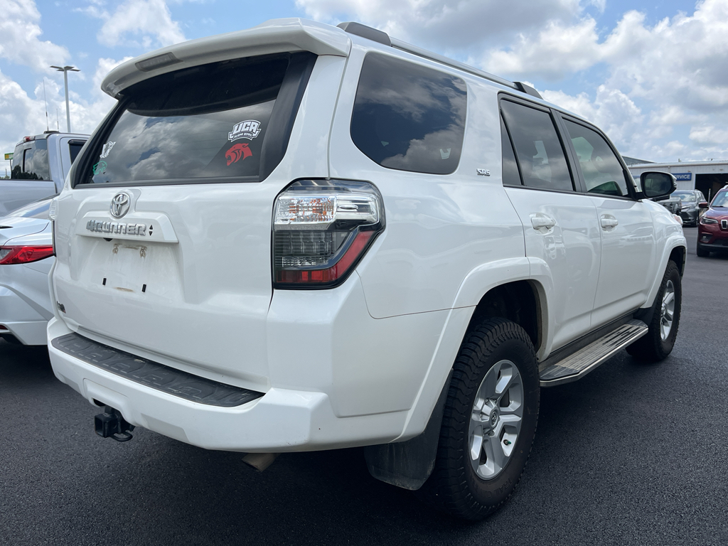 2020 Toyota 4Runner SR5 Premium photo 3