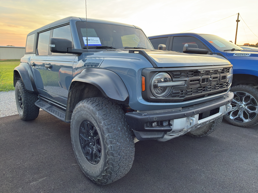 2023 Ford Bronco Raptor photo 2