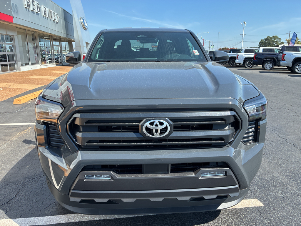 2026 Toyota Tacoma SR5 photo 3