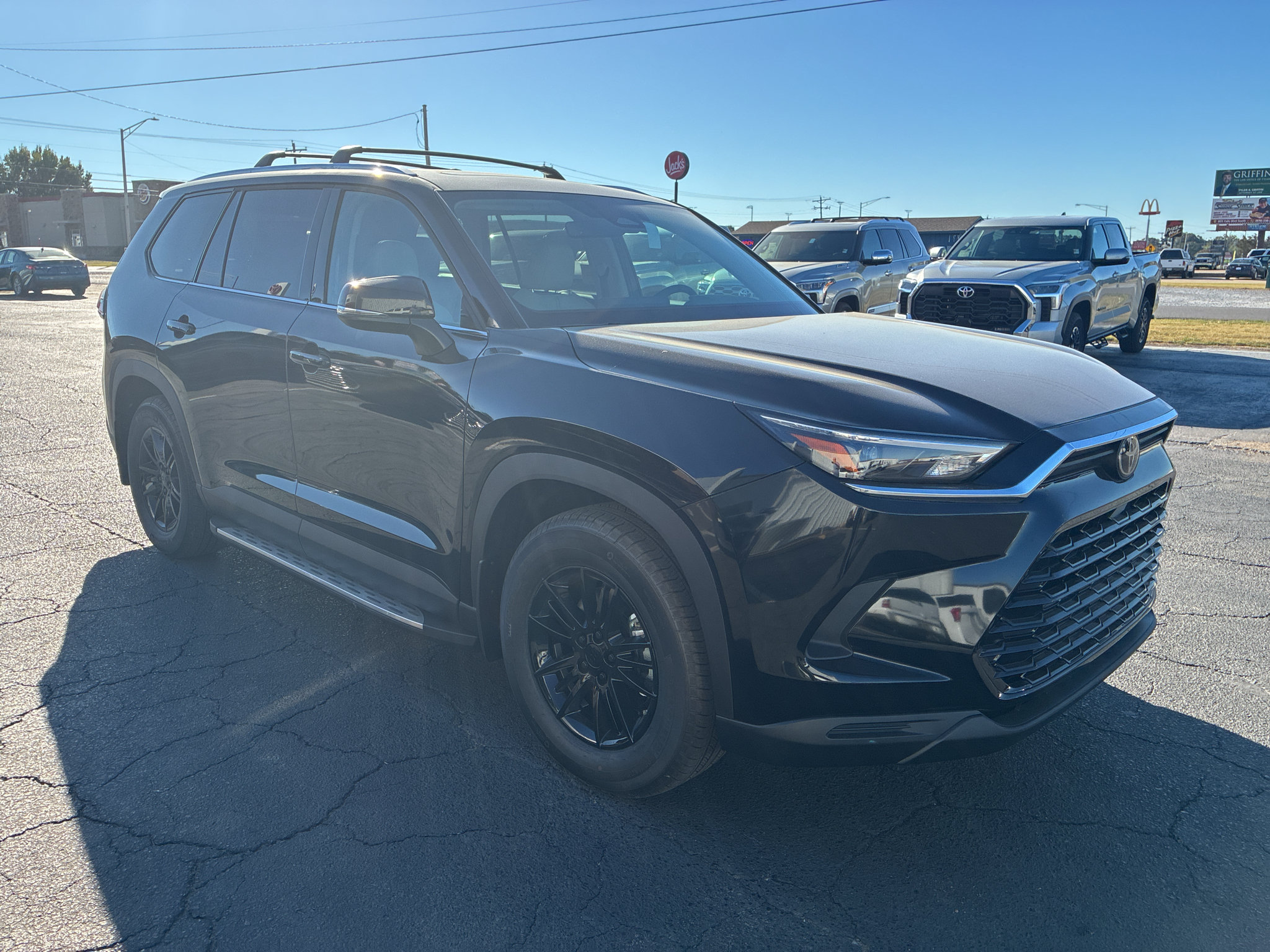 2026 Toyota Grand Highlander XLE photo 3